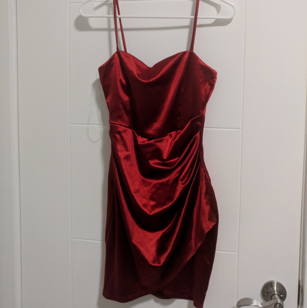 Windsor Silky Fancy Red Dress